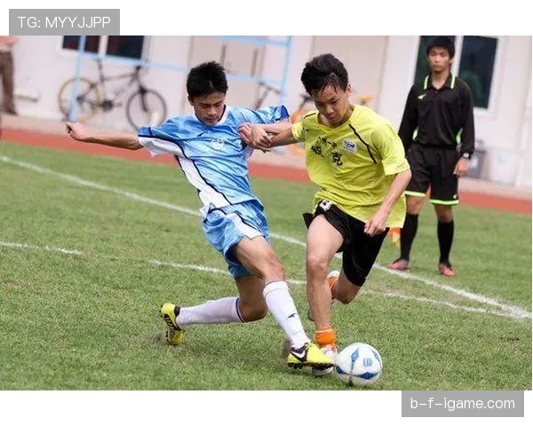 凯泽比赛精彩瞬间回顾:球队状态回暖,激烈对抗尽显竞技魅力 凯泽比赛精彩瞬间回顾:球队状态回暖,激烈对抗尽显竞技魅力