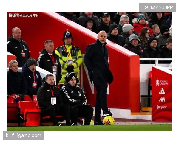 利兹联高压体系回暖，战术调整成取胜关键引热议