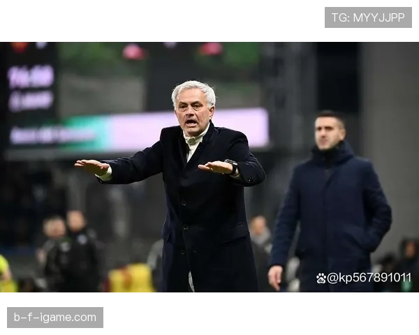 穆里尼奥战术革新再掀足坛热潮，稳健表现引广泛关注